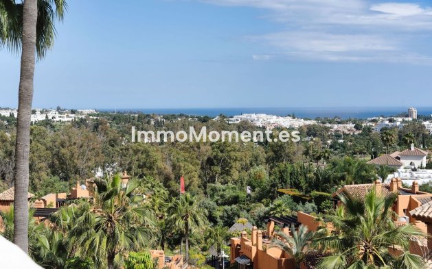 Wiederverkauf - Wohnung - Marbella - Nueva Andalucía