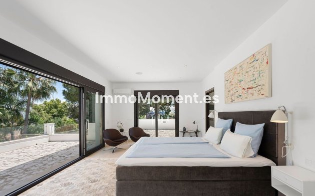 Wiederverkauf - Villa - Marbella - Nueva Andalucía