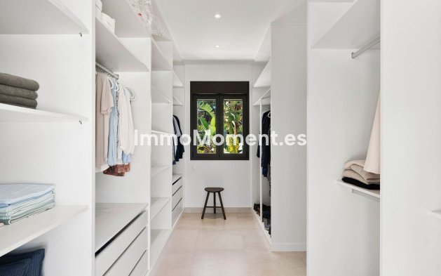 Wiederverkauf - Villa - Marbella - Nueva Andalucía