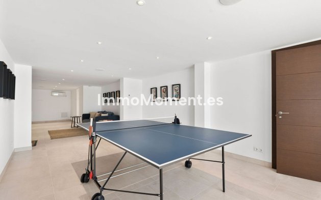 Wiederverkauf - Villa - Marbella - Nueva Andalucía