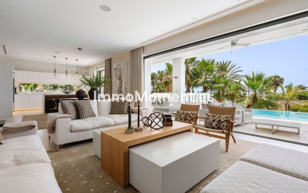 Wiederverkauf - Villa - Marbella - Nagüeles