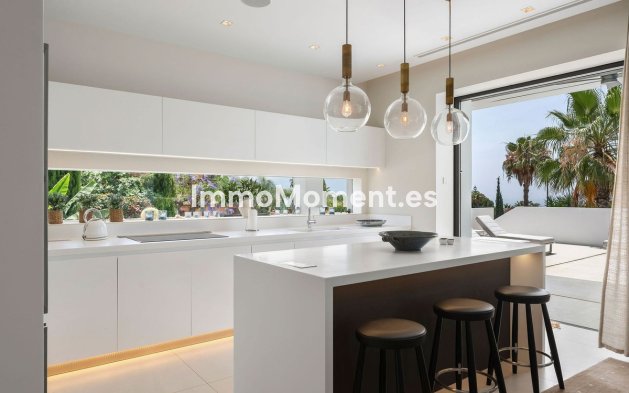 Wiederverkauf - Villa - Marbella - Nagüeles