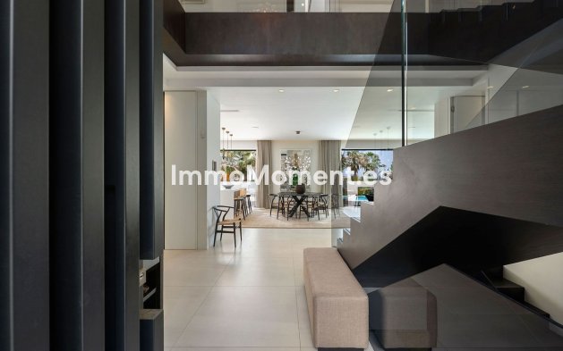 Wiederverkauf - Villa - Marbella - Nagüeles