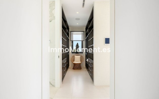 Wiederverkauf - Villa - Marbella - Nagüeles