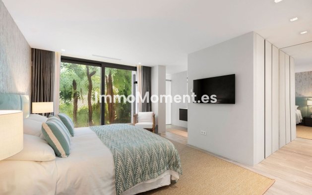 Wiederverkauf - Villa - Marbella - Nagüeles