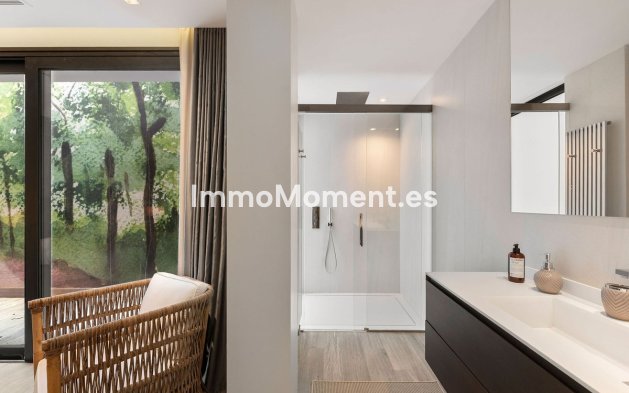 Wiederverkauf - Villa - Marbella - Nagüeles