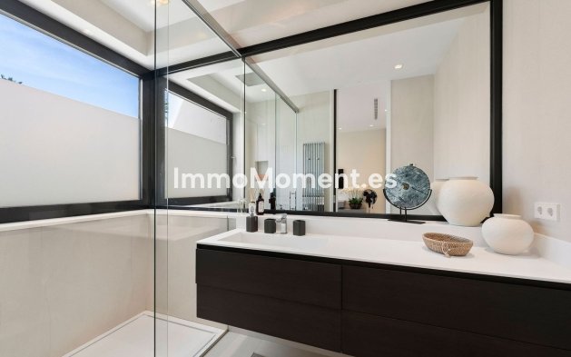 Wiederverkauf - Villa - Marbella - Nagüeles