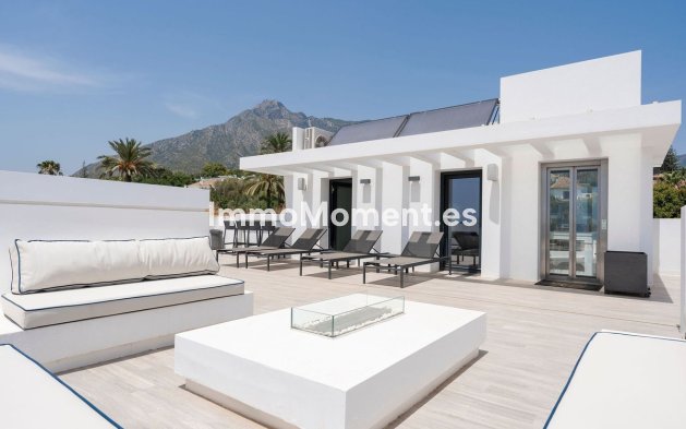 Wiederverkauf - Villa - Marbella - Nagüeles