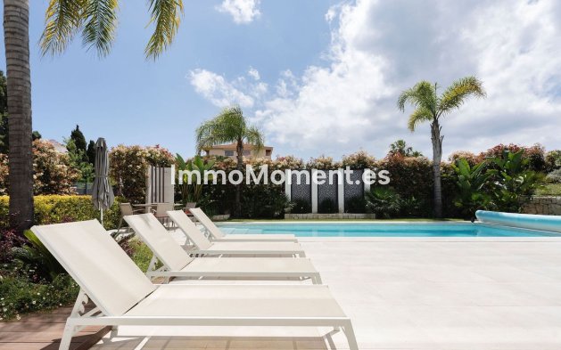 Wiederverkauf - Villa - Marbella - Nueva Andalucía