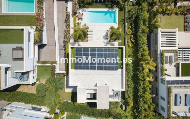 Wiederverkauf - Villa - Marbella - Nueva Andalucía