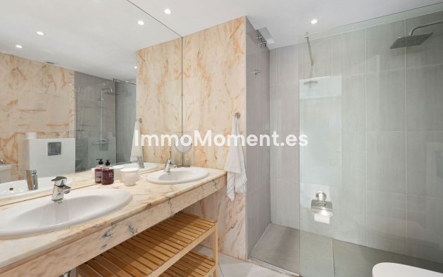 Revente - Maison mitoyenne - Marbella - Nueva Andalucía