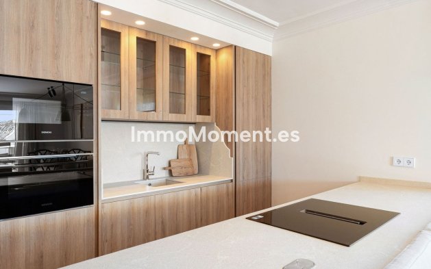 Wiederverkauf - Wohnung - Marbella - Nueva Andalucía