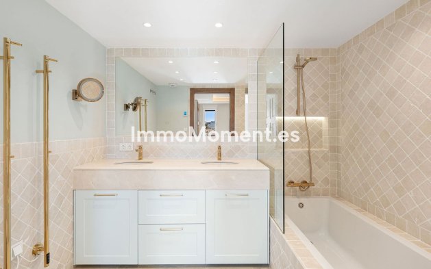 Wiederverkauf - Wohnung - Marbella - Nueva Andalucía