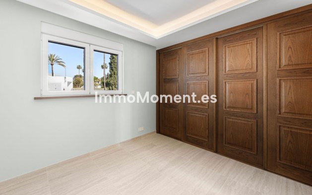 Wiederverkauf - Wohnung - Marbella - Nueva Andalucía