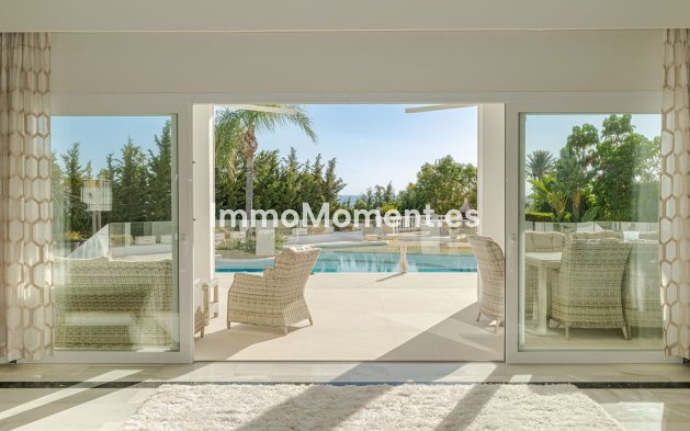 Bestaande woning - Vrijstaande villa - Estepona  - New Golden Mile