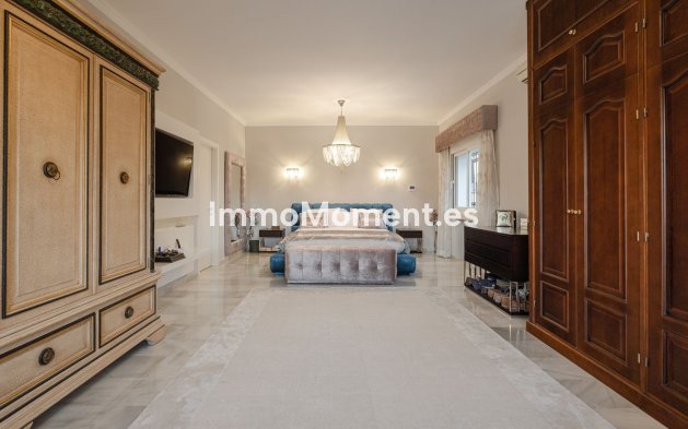 Bestaande woning - Vrijstaande villa - Estepona  - New Golden Mile