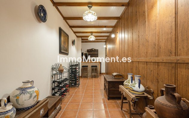 Bestaande woning - Vrijstaande villa - Estepona  - New Golden Mile
