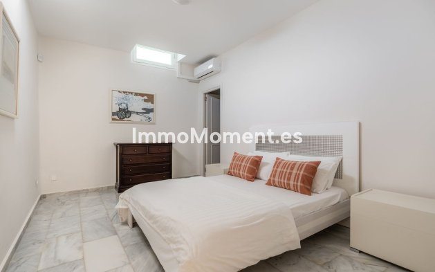 Bestaande woning - Vrijstaande villa - Estepona  - New Golden Mile