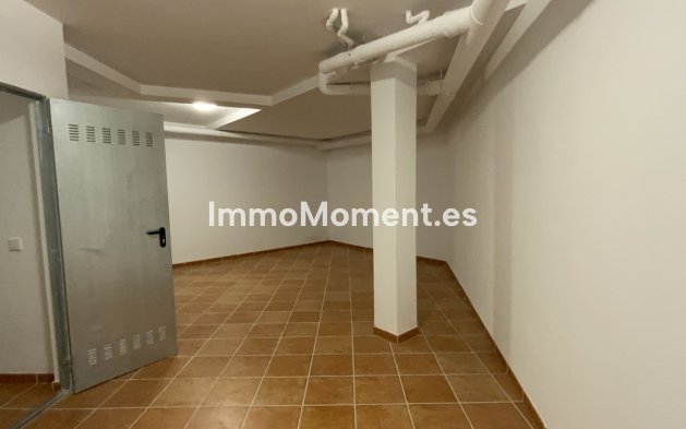 Revente - Maison mitoyenne - Estepona  - Estepona Centro
