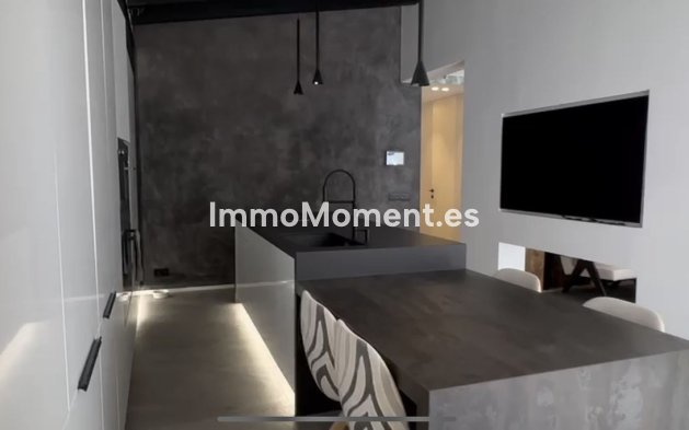 Wiederverkauf - Villa - Marbella - Nueva Andalucía