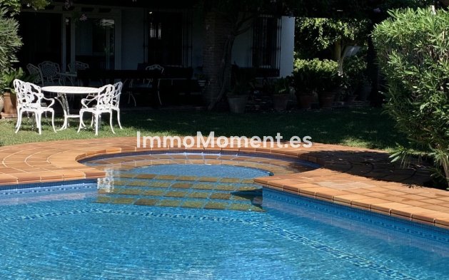 Wiederverkauf - Villa - Málaga - Guadalmar