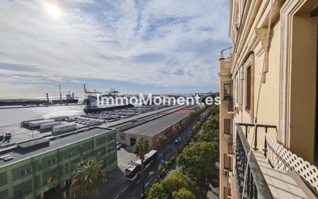 Reventa - Apartamento - Málaga - Málaga Centro