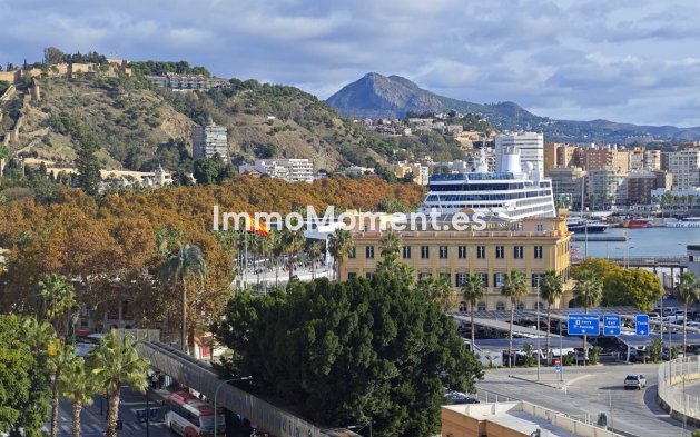 Reventa - Apartamento - Málaga - Málaga Centro