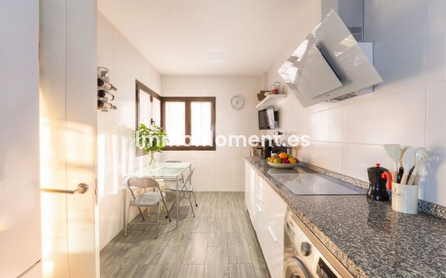 Bestaande woning - Geschakelde woning - Benalmadena - Benalmadena Pueblo