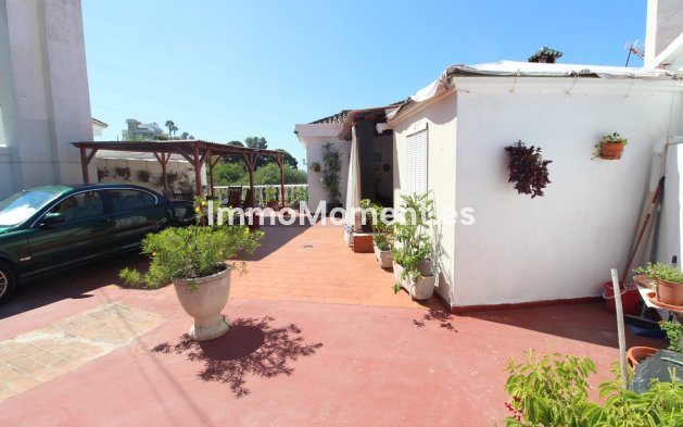 Wiederverkauf - Villa - Marbella - Nueva Andalucía