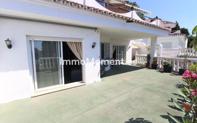 Wiederverkauf - Villa - Marbella - Nueva Andalucía