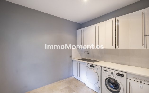 Resale - Villa - Benahavís - El Madroñal