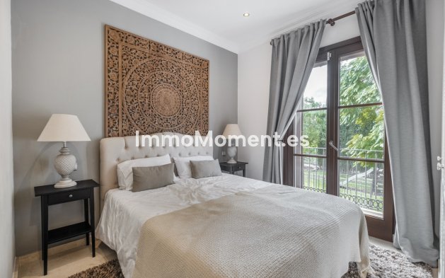 Resale - Villa - Benahavís - El Madroñal