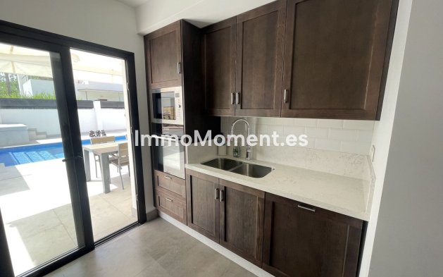 Wiederverkauf - Villa - Marbella - San Pedro de Alcántara