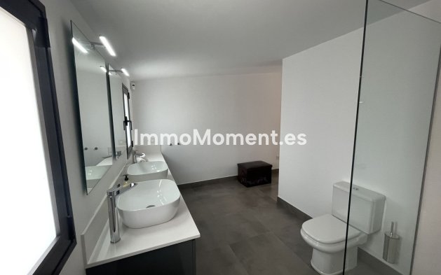 Wiederverkauf - Villa - Marbella - San Pedro de Alcántara