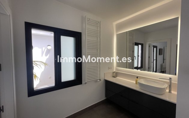 Wiederverkauf - Villa - Marbella - San Pedro de Alcántara