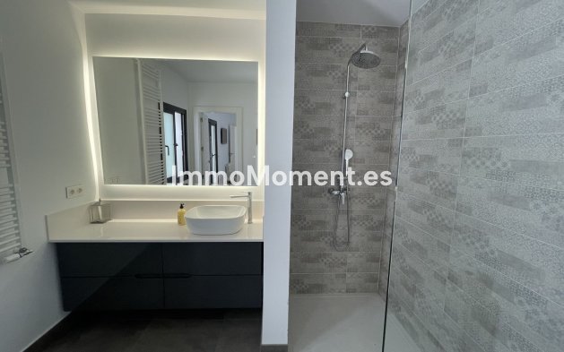 Wiederverkauf - Villa - Marbella - San Pedro de Alcántara