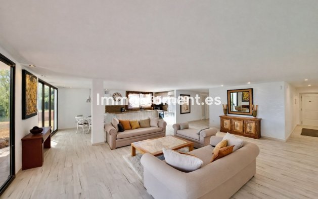 Wiederverkauf - Wohnung - Marbella - La Mairena