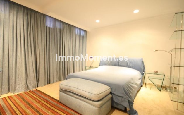 Wiederverkauf - Villa - Marbella - Los Monteros