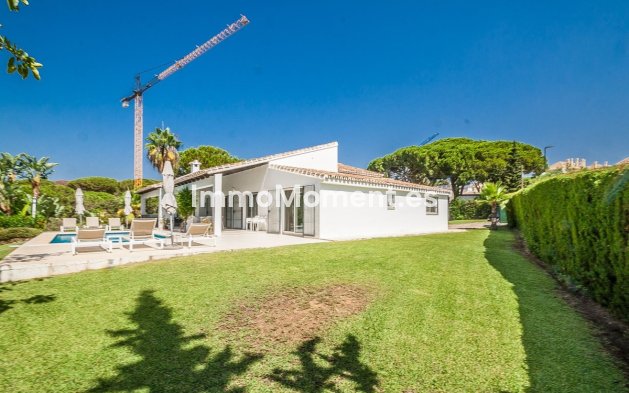 Wiederverkauf - Villa - Marbella - Elviria