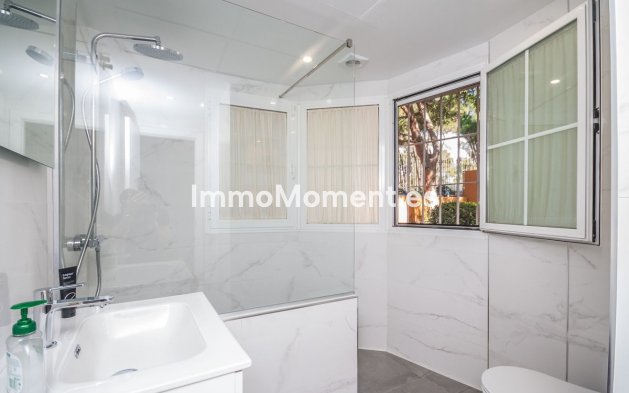 Revente - Appartement - Marbella - Elviria
