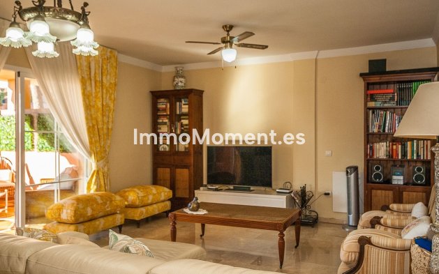 Wiederverkauf - Wohnung - Marbella - Elviria