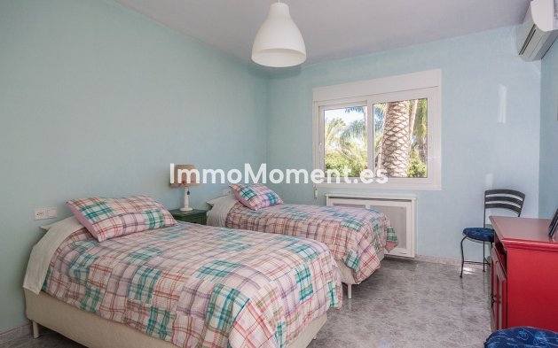 Resale - Villa - Marbella - Marbesa