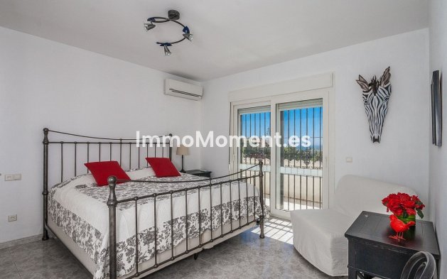 Resale - Villa - Marbella - Marbesa