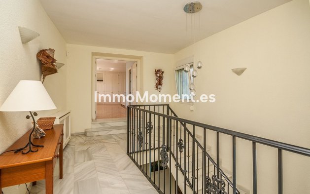 Resale - Villa - Marbella - Marbesa