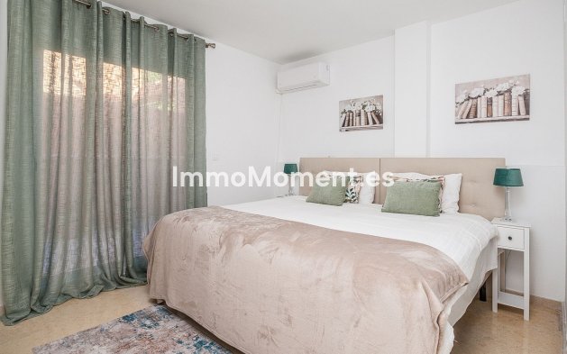 Revente - Appartement - Marbella - Elviria