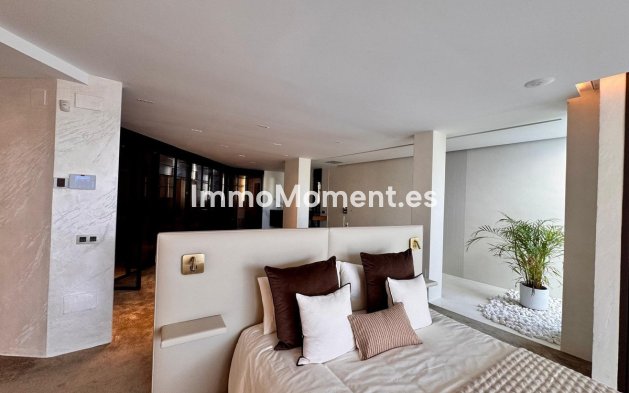 Wiederverkauf - Villa - Fuengirola - Higueron