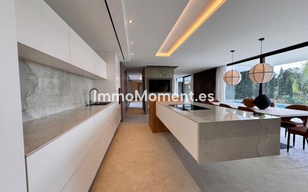 Wiederverkauf - Villa - Fuengirola - Higueron