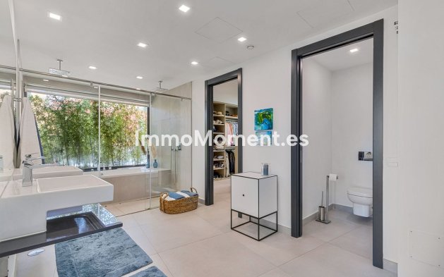 Revente - Villa - Fuengirola - Fuengirola Centro