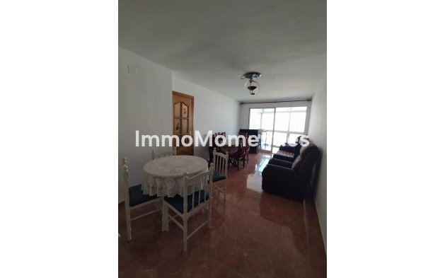 Resale - Apartment - Málaga