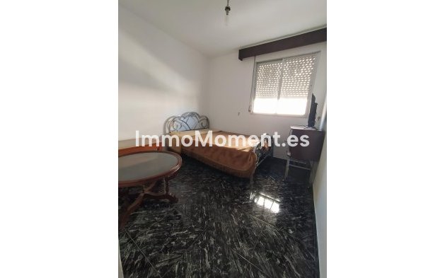Resale - Apartment - Málaga